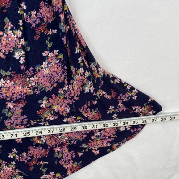 Ivy V Neck Dress Lot of 2 Floral Summer Dresses - Picture 12 of 12